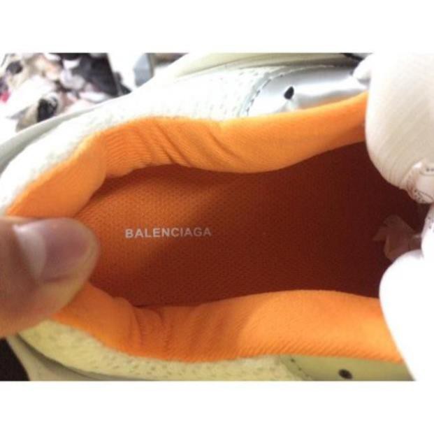 6.6 Giày Balenciaga track 3.0 chuẩn 1:1. Bao kiểm hàng trước khi nhận Xịn Nhất 2020 . A12 ✔ * 2020 ' * # ' -v23 ' ' L :