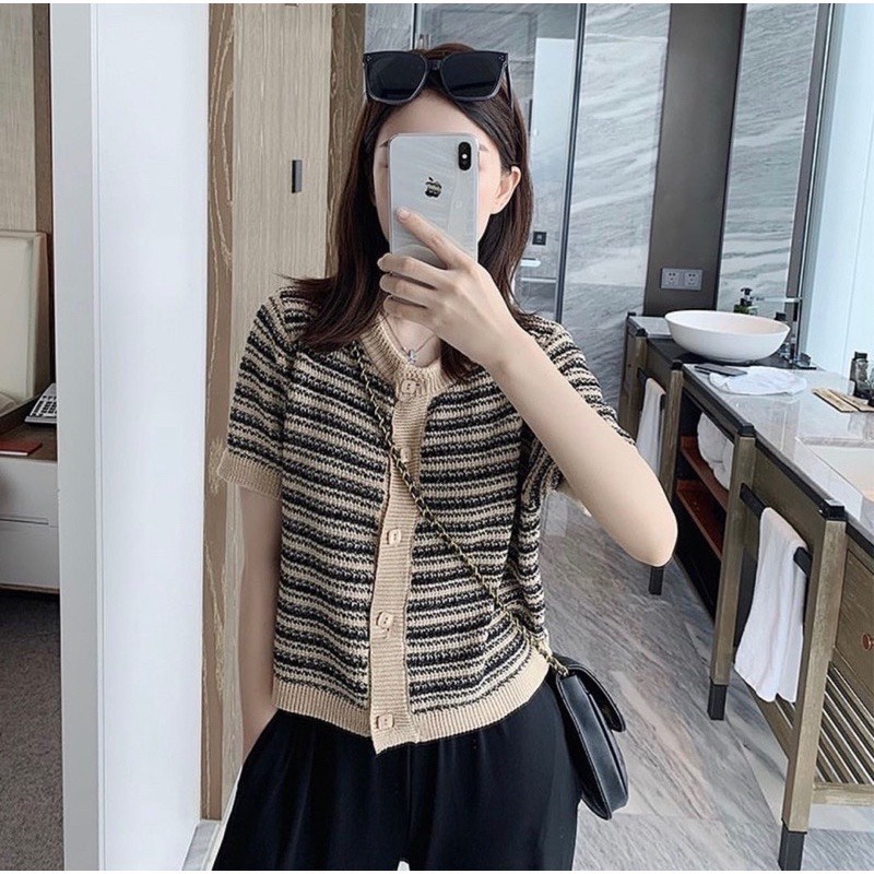 (HÀNG SẴN)ÁO LEN KẺ SỌC NỀN BE CỘC TAY CỔ TRÒN DÁNG CROPTOP | BigBuy360 - bigbuy360.vn