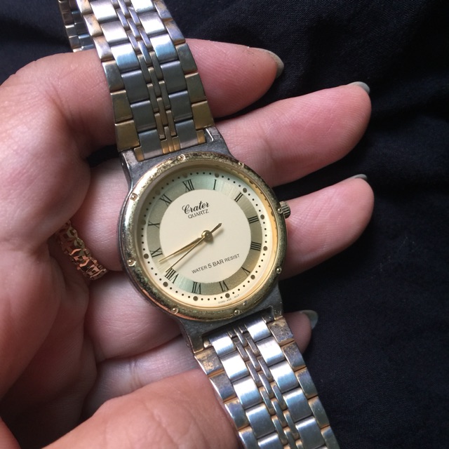 Đồng hồ nam nữ hiệu Crater của Japan