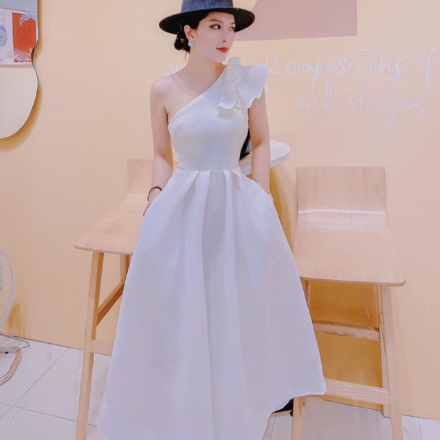 đầm xoè tay bèo