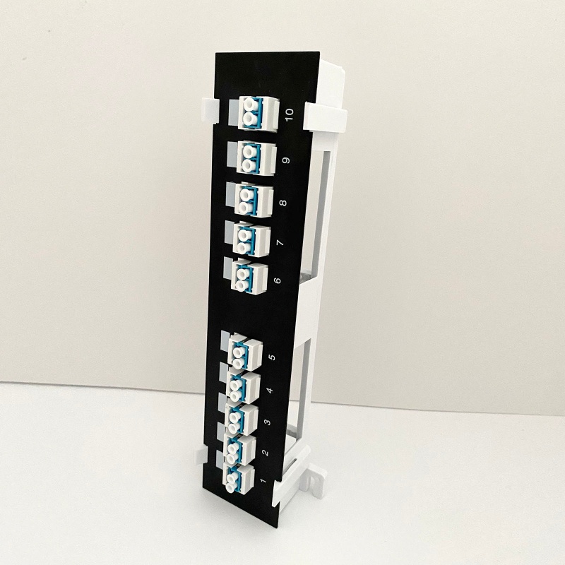 Bảng Điều Khiển Quang Học LC 10 Cổng 10G Bằng Nhựa Nhiều Màu Sắc