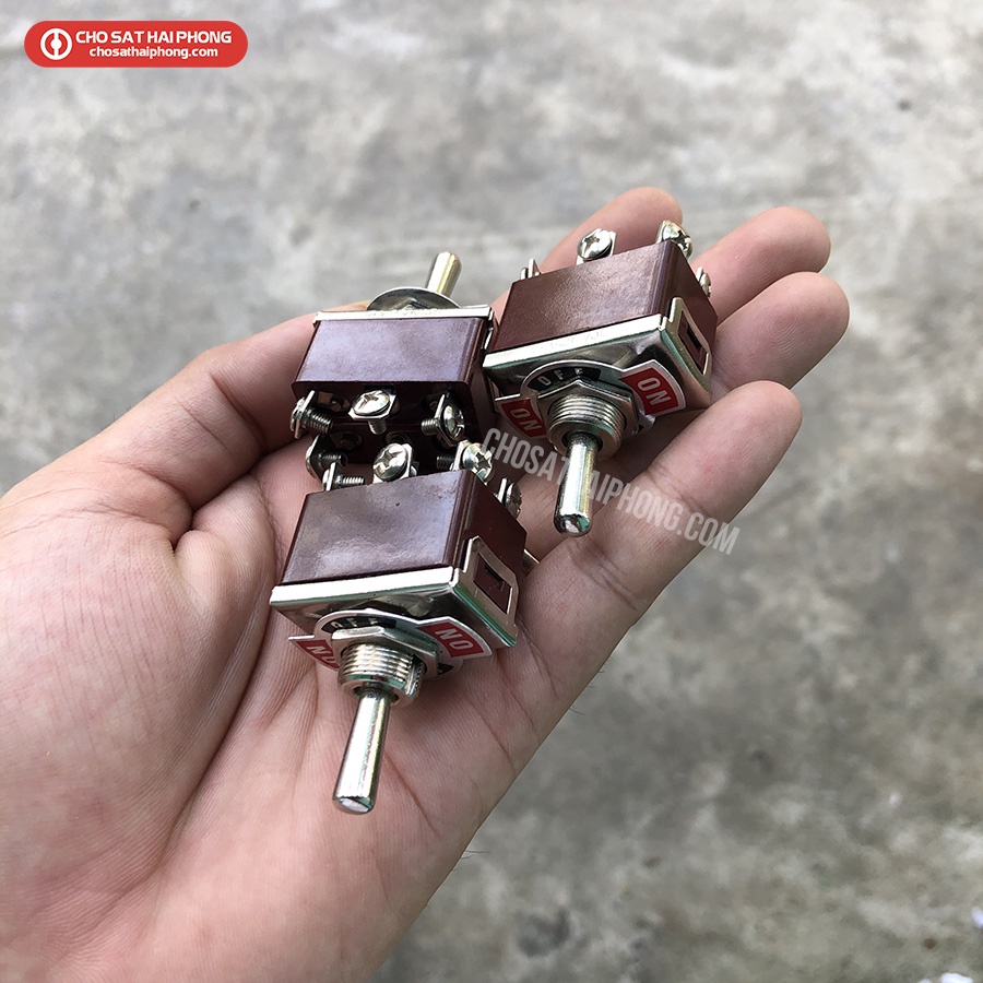Công tắc đảo chiều 6 chân loại tốt - Chợ Sắt Hải Phòng Online