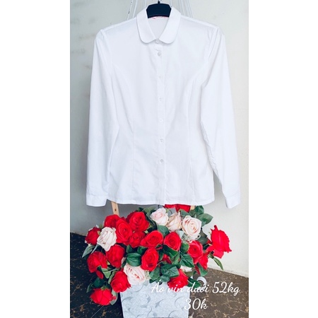 Áo sơ mi trắng kiểu dài tay