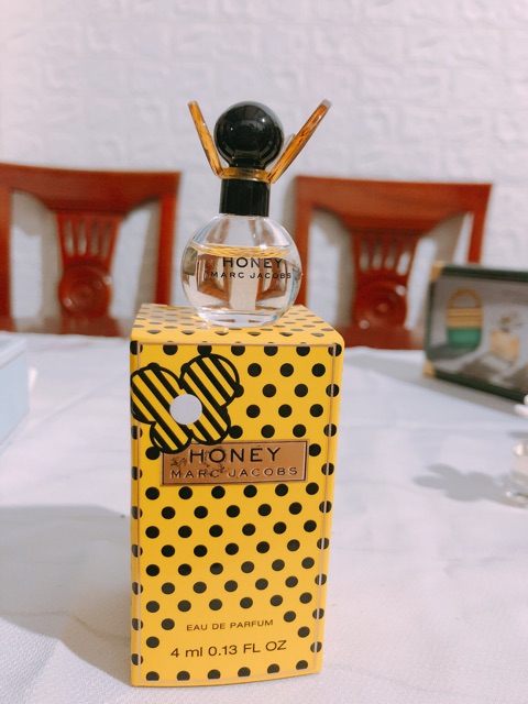 Nước hoa marc jacobs Honey mini 4ml