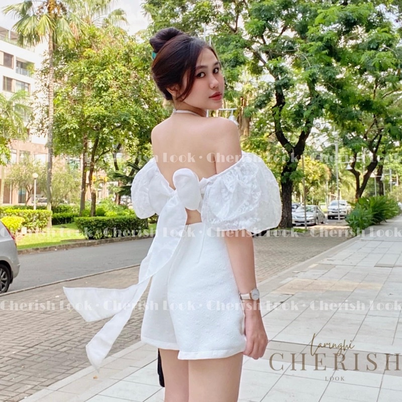 SET ÁO RỚT VAI PHỒNG + CHÂN VÁY TRẮNG