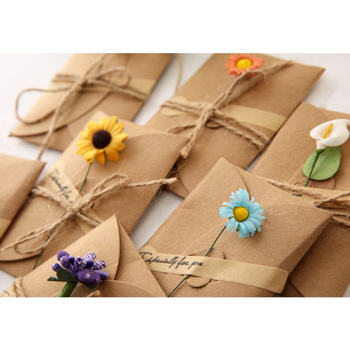 Thiệp Giấy Kraft DIY Họa Tiết Hoa Khô Phong Cách Cổ Điển Dành Cho Thầy Cô/Học Sinh/Ngày Của Mẹ