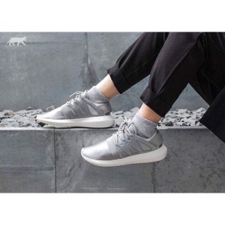 Giày adidas