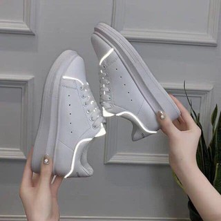 Giày sneaker ALEXANDER MCQUEEN phản quang