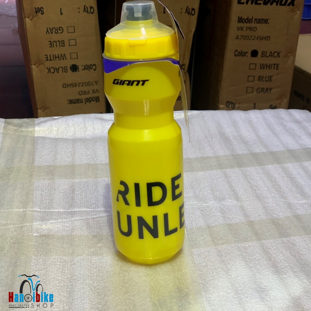 Bình nước xe đạp Giant Ne Ride Unleashed màu Vàng