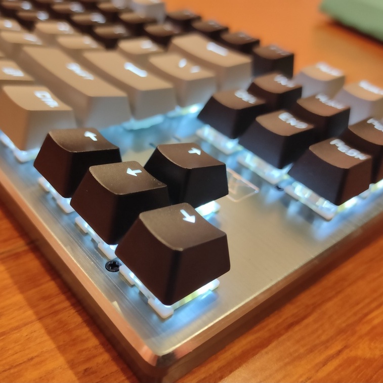 Bàn phím CƠ Bluetooth Không Dây Pin Sạc K950/RF87 LED đẹp