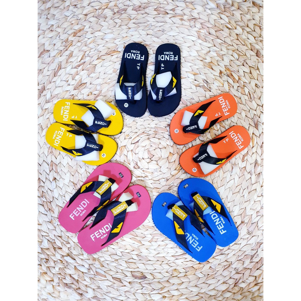 Dép Kẹp Mắt Cáo Fendi size trẻ em (Ảnh Thật)