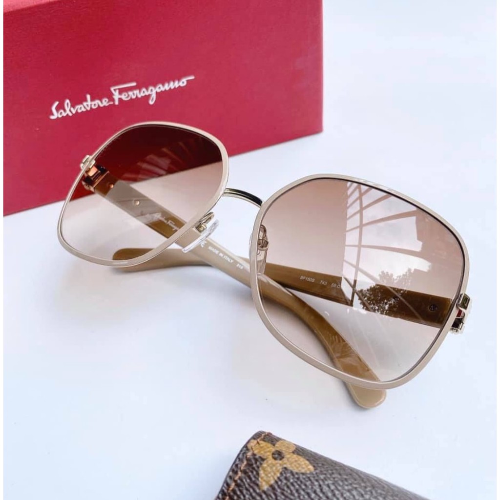 Kính mát Salvatore Ferragamo SF150S  màu cafe sữa hiếm hot ⚜️Hàng Authentic⚜️