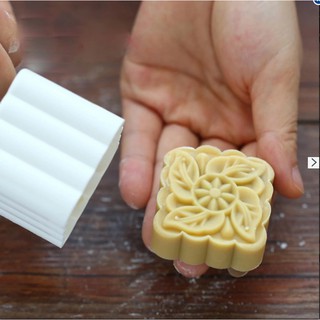 Khuôn bánh trung thu hình vuông