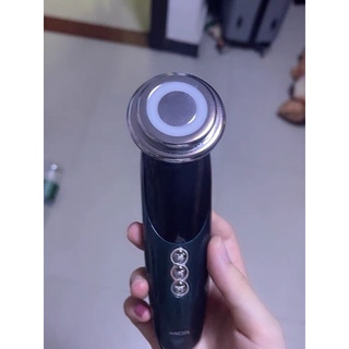 Mior - máy làm sạch và nâng cơ mặt