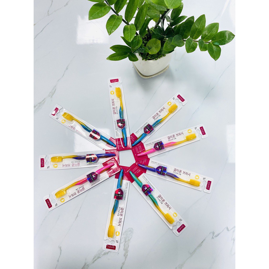 Bàn chải đánh răng ION Hàn Quốc  sợi siêu mềm, thuôn nhỏ dễ dàng làm sạch bên trong kẽ răng 88268