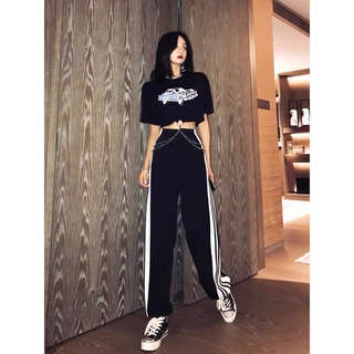 (Siêu hot)- QUẦN JOGGER ĐEN ỐNG SUÔNG 4 SỌC VIỀN TRẮNG MẶC 2 KIỂU CHẤT THUN ULZZANG