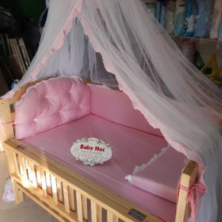 Mùng cao cấp và cây treo mùng