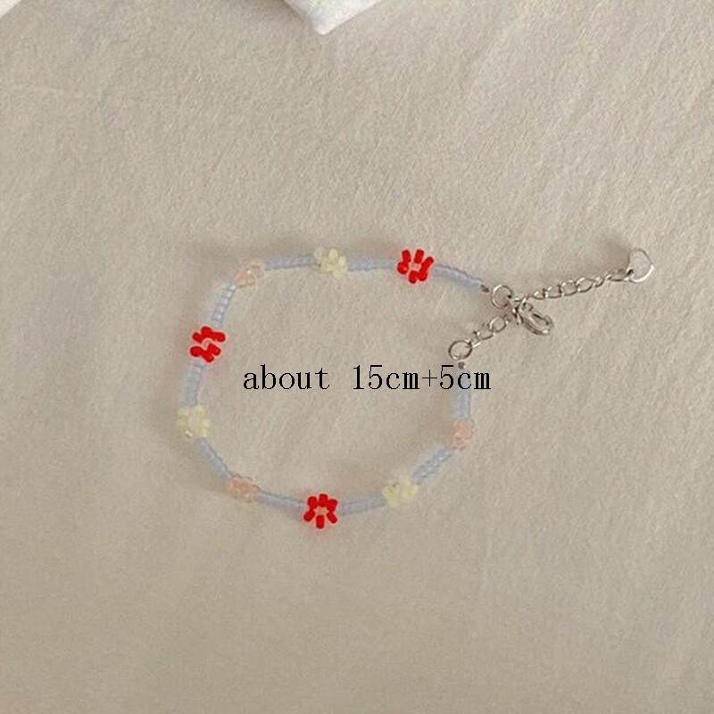 Vòng tay chuỗi hạt handmade hình hoa nhỏ nhiều màu thời trang Hàn Quốc phong cách cổ điển dành cho bạn nữ | BigBuy360 - bigbuy360.vn