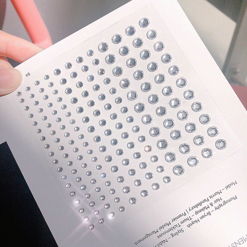 Keo dán trang điểm mắt đính đá kim cương lấp lánh 19.my11.10 | BigBuy360 - bigbuy360.vn
