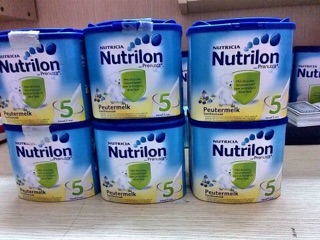 SỮA BỘT NUTRILON HÀ LAN