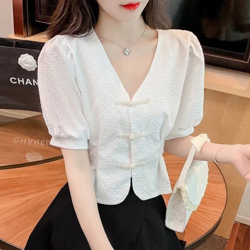 Áo Croptop Tay Phồng Cổ Chữ V Màu Trắng Thiết Kế Đơn Giản Thời Trang Mùa Hè 2022 Mới
