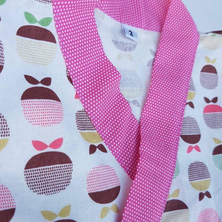 Yukata Ngắn Trắng Quả Cam Nâu