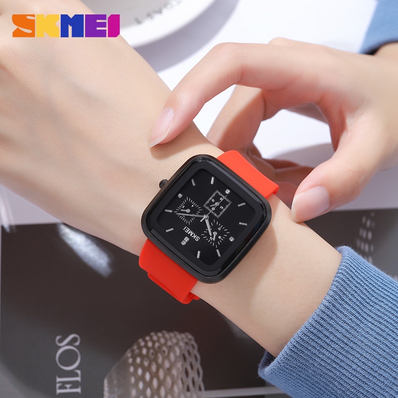 Đồng Hồ Quartz Nam Dây Silicon Chống Thấm Nước SKMEI