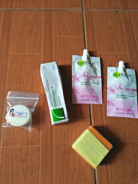 Kem trắng da nám clobetamil g