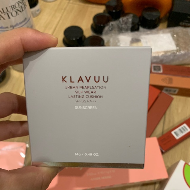 Phấn nước Klavuu ngọc trai