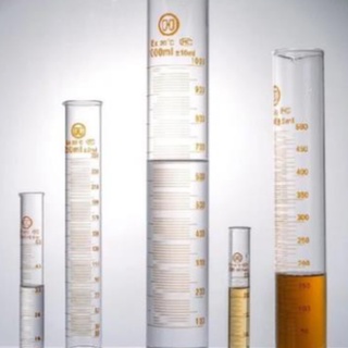 Ống đong thủy tinh , đo thể tích , đo tỷ trọng 5ml 10ml 25ml 50ml 100ml 250ml 500ml đế tròn màu trắng trong