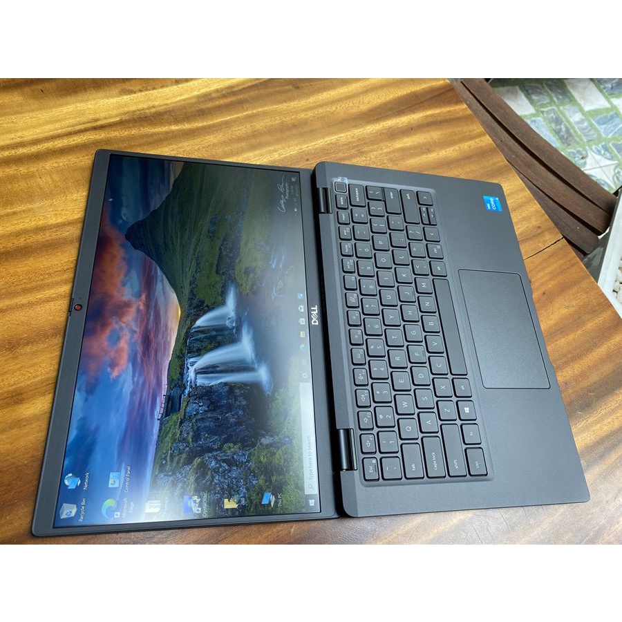 Laptop Dell Latitude 7420