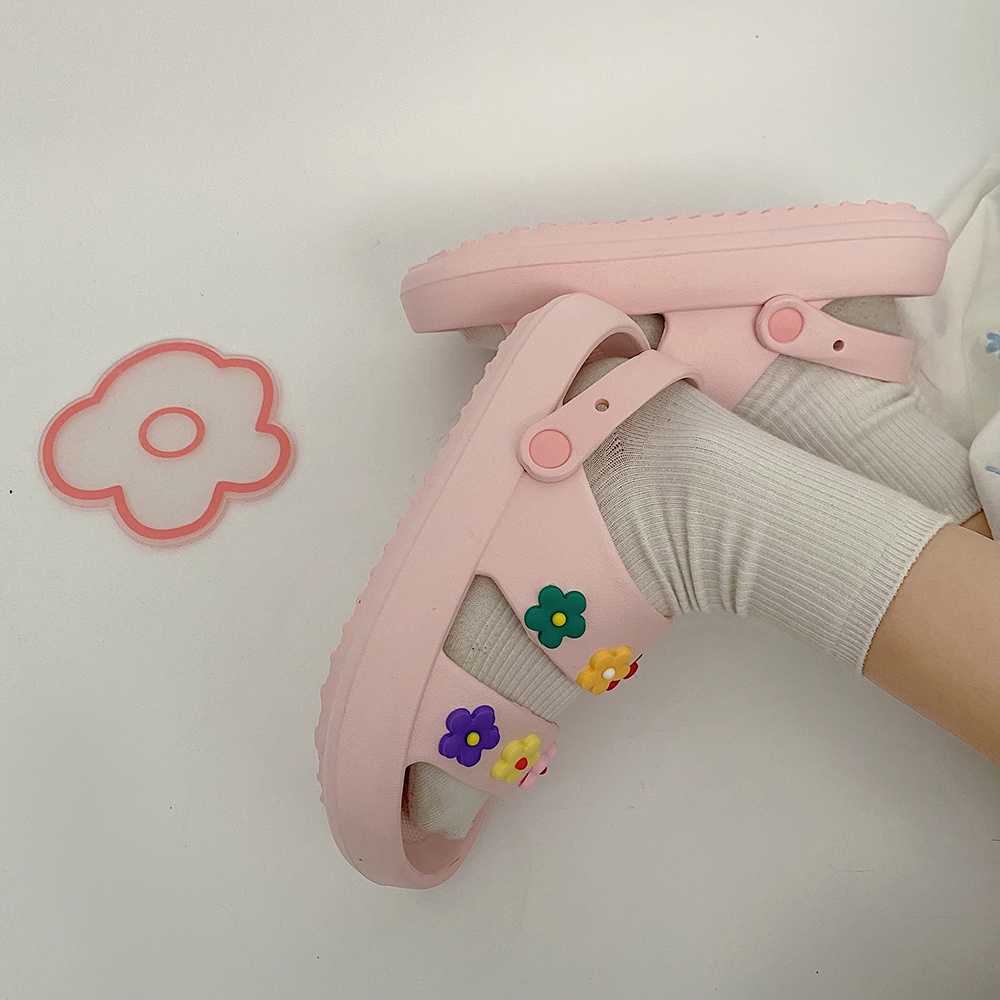 Giày sandals quai hậu nữ quai ngang đính hoa ulzzang - US802