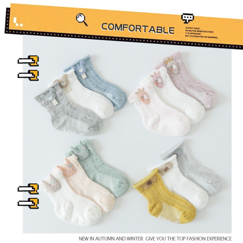 Set 3 Đôi Vớ Phối Lưới Mỏng Thoáng Khí Chống Trượt Họa Tiết Hoạt Hình Dành Cho Em Bé