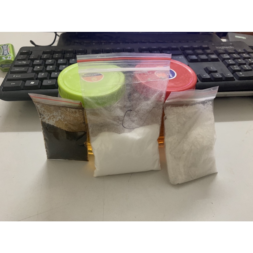 Tẩy Mốc Quần Áo Màu và Trắng Dân Gian Không Hại Da Tay, Gồm Thuốc Tím, Bột Chanh , Giữ Màu,Tẩy ố vàng, Mốc