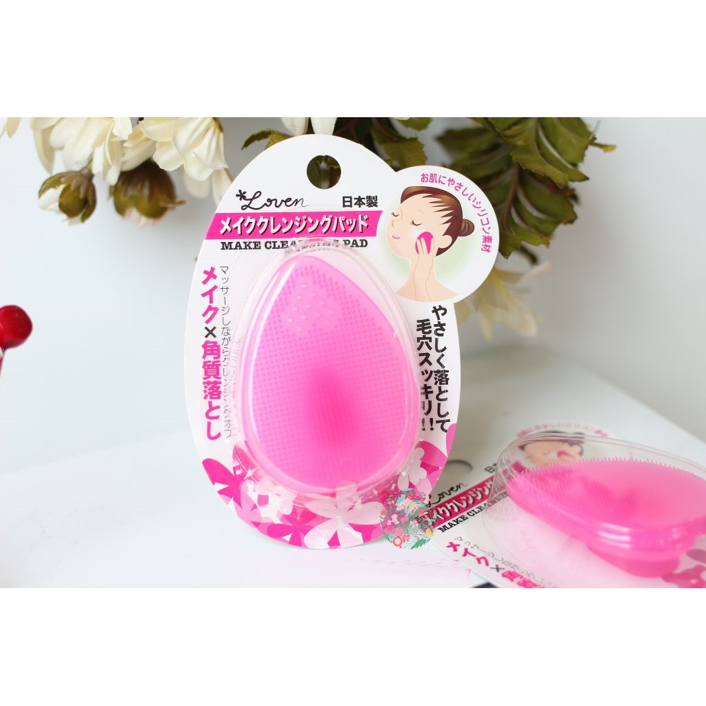 Miếng rửa mặt silicon loven make cleansing pad Nhật Bản màu hồng
