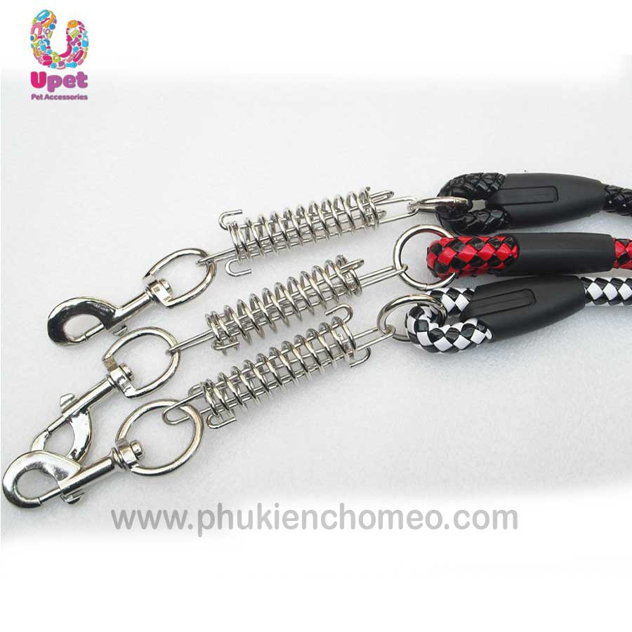 Dây dắt tết có kèm trợ lực cho chó to size M 1.5 thiết kế dù tết xoắn vào nhau tạo một kết cấu vô cùng dai và bền chắc
