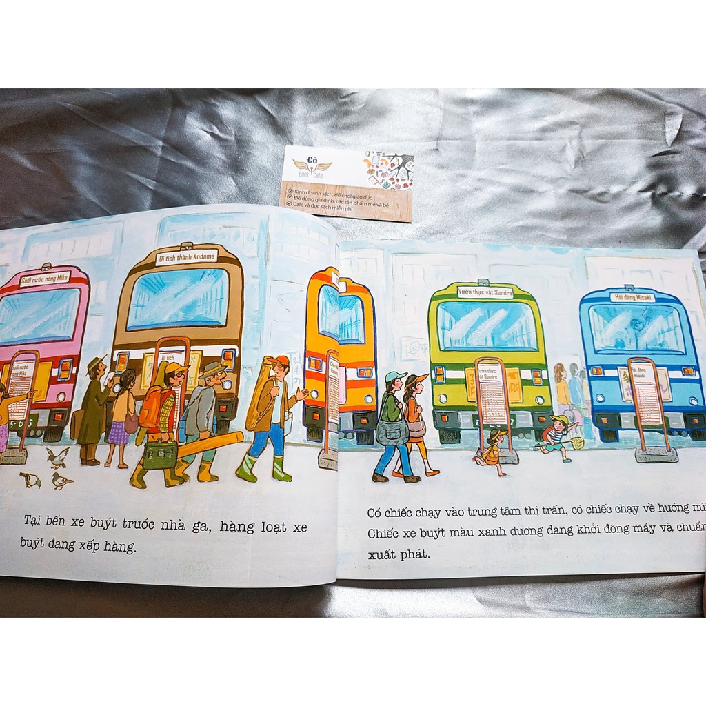 Sách Ehon - Thực Phẩm Tâm Hồn Cho Bé - Xe Bus Píng Poong Đi Biển