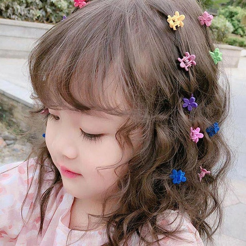 Set 50 Kẹp Tóc Hình Hoa Mini Nhiều Màu Sắc Ngọt Ngào Đơn Giản Thời Trang Cho Bé Gái