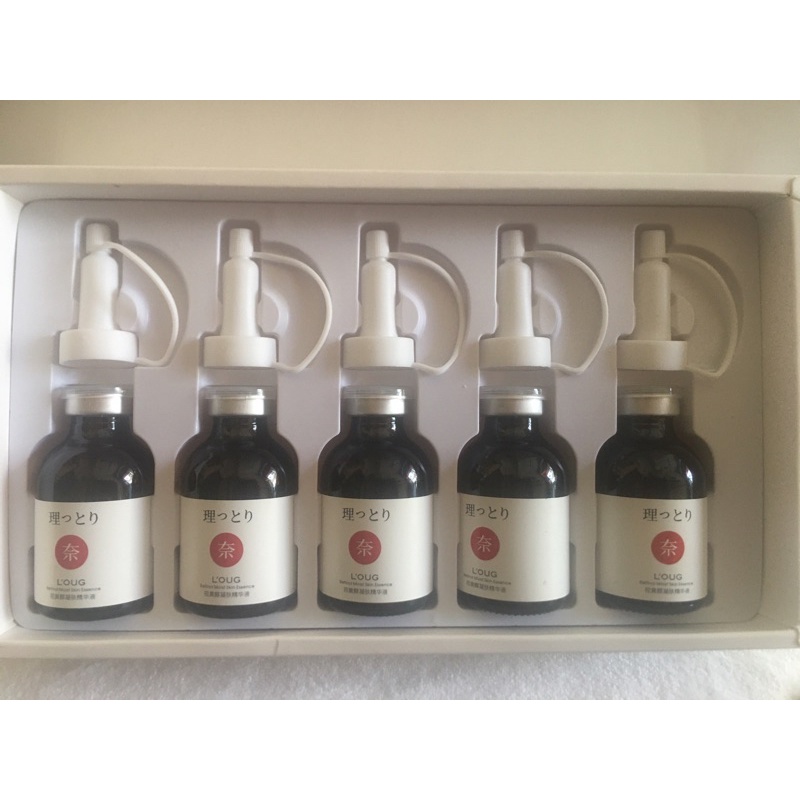 Serum L’OUG mờ tan nám dưỡng trắng đều màu da