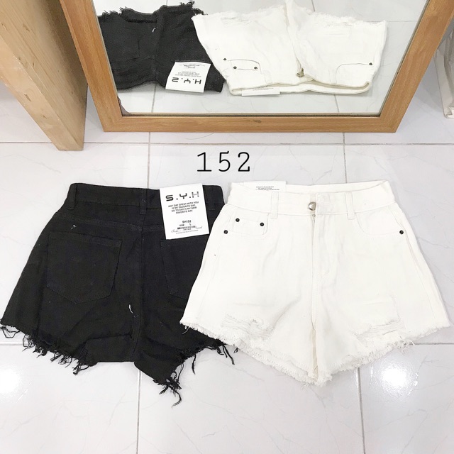 CÁC MẪU SHORT JEAN TRẮNG ĐEN