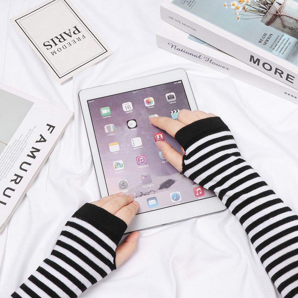 Găng Tay Cotton Dệt Kim Mềm Mại Dài Hở Ngón Họa Tiết Kẻ Sọc Có Dây Đeo Cổ Tay Cho Nữ