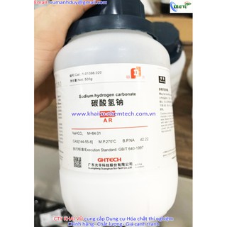 Hóa chất Sodium hydrogen carbonate NaHCO3 99.5% lọ 500g hay là natri bicarbonat thí nghiệm