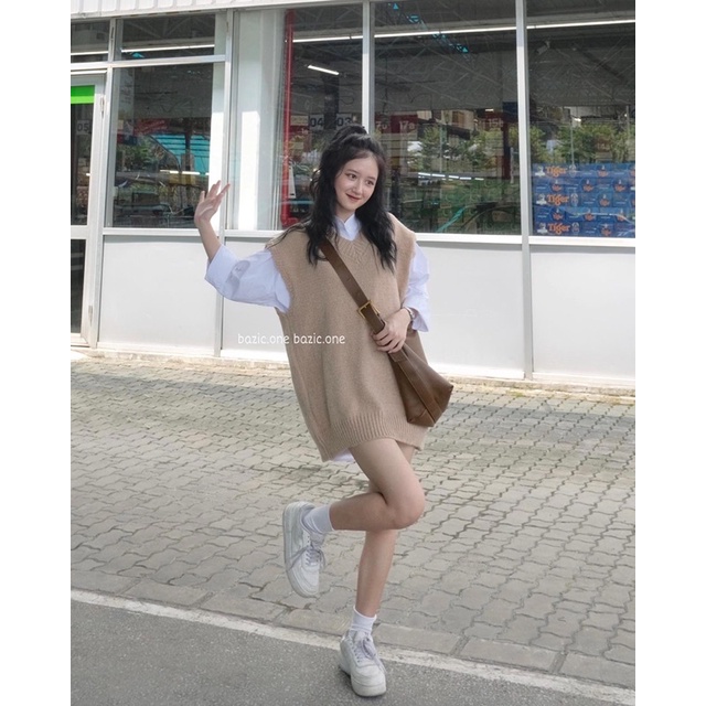 Áo Gile Len cổ tim oversize, gile len dày rộng unisex trùm vai Bazic one