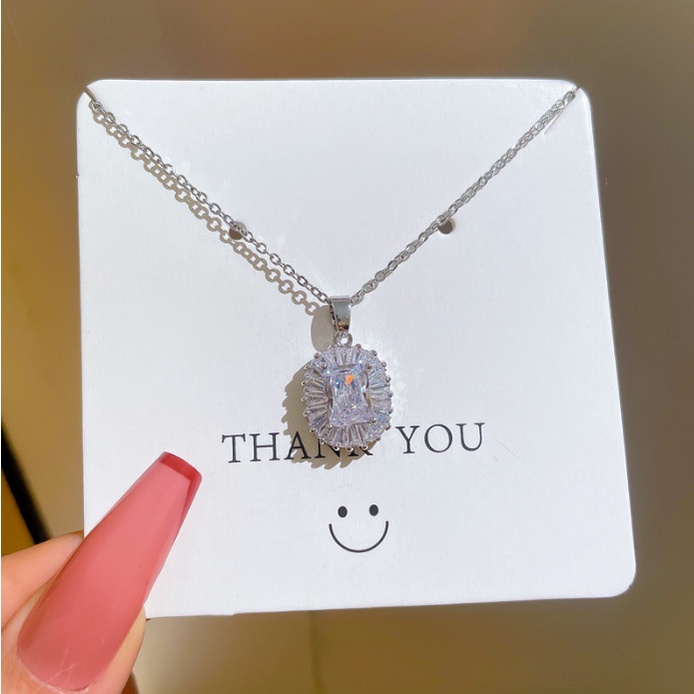 Dây Chuyền Titan Đính Đá Nhân Tạo Lấp Lánh Sang Trọng TT 4176