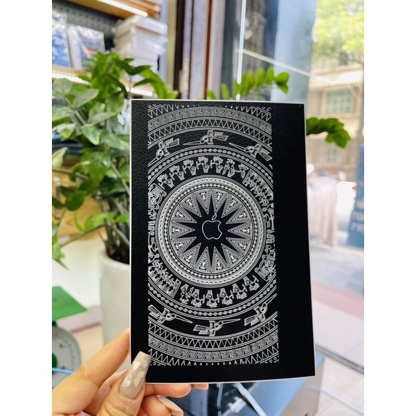 Dán skin vân da cao cấp cho các đời máy 7plus - 13 Promax