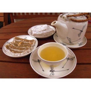 1 hộp Chè Lam thơm ngon