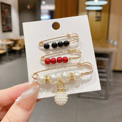 Ghim Cài Thắt Lưng Quần Đính Ngọc Trai Xinh Xắn Dành Cho Bạn Gái