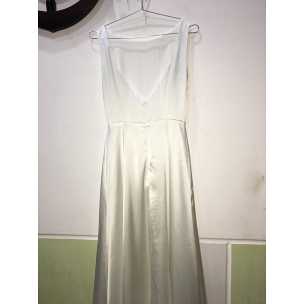 Thanh lý váy cưới poxi