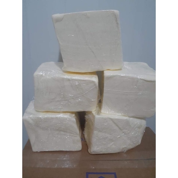 Bơ TH tự nhiên 1kg