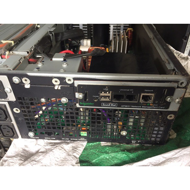 Bộ lưu điện UPS APC RT 3000 2100w Sin chuẩn có card 1931